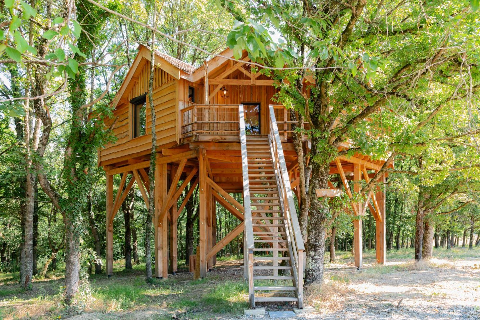 Dolce Et Cabane Berat Exterior foto
