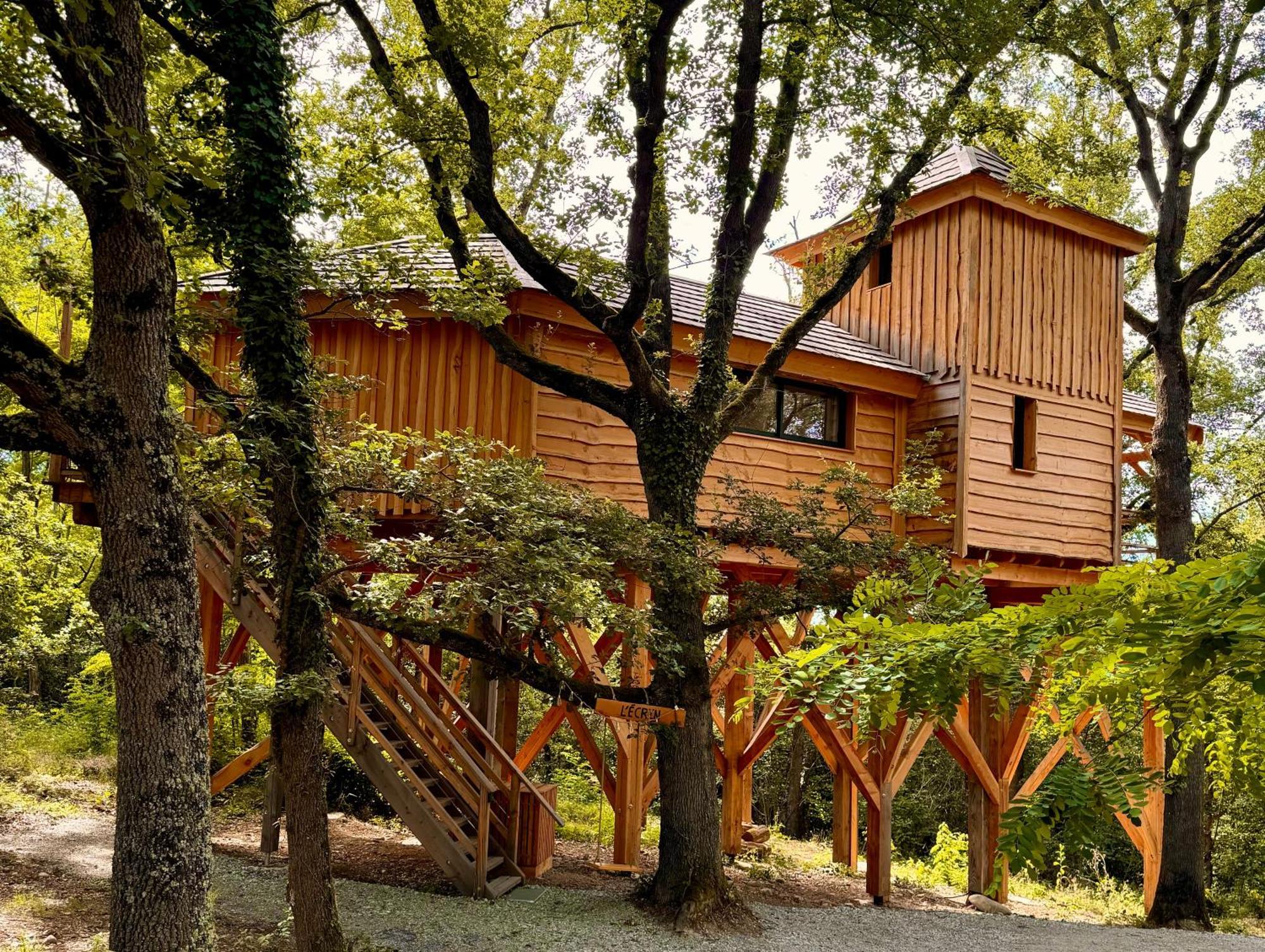 Dolce Et Cabane Berat Exterior foto